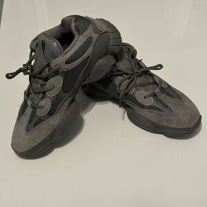 Men’s Yeezy Adidas 500 ‘Granite’